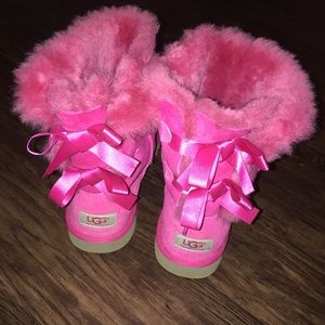 Girls Pink Uggs